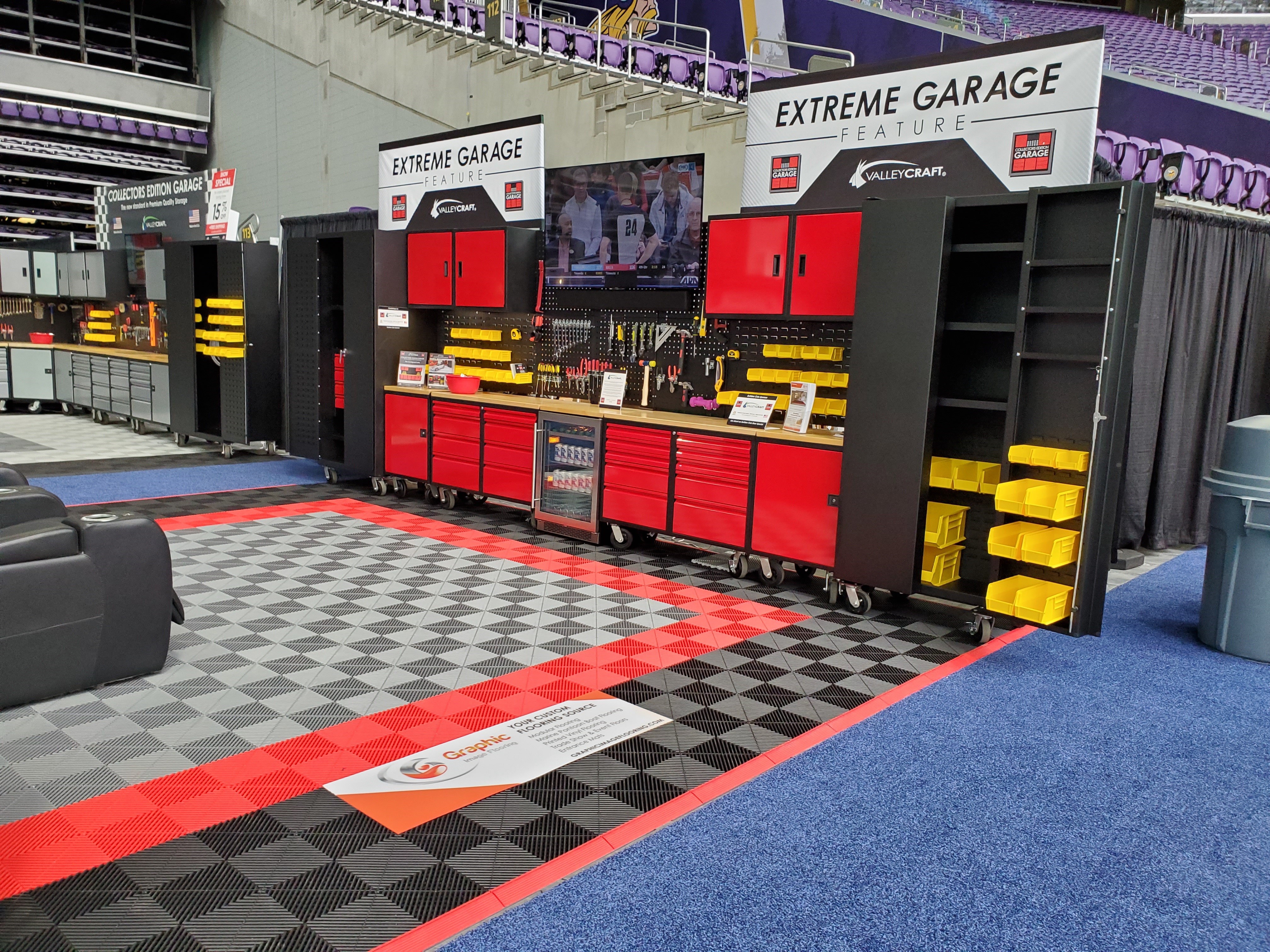 Graphictrax Extreme Garage Show Floor