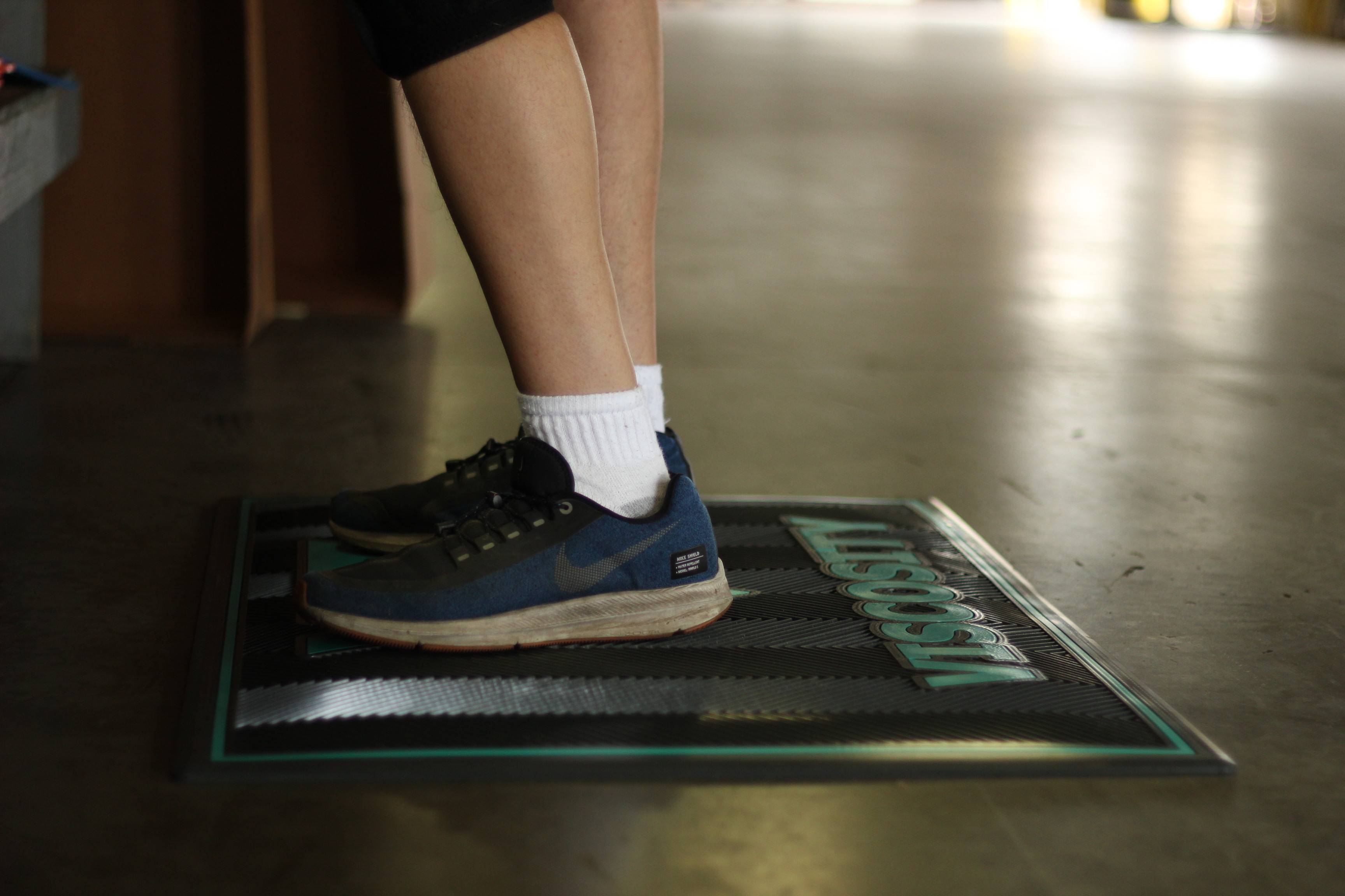 Molded Anti-Fatigue Floor Mat in Use 1