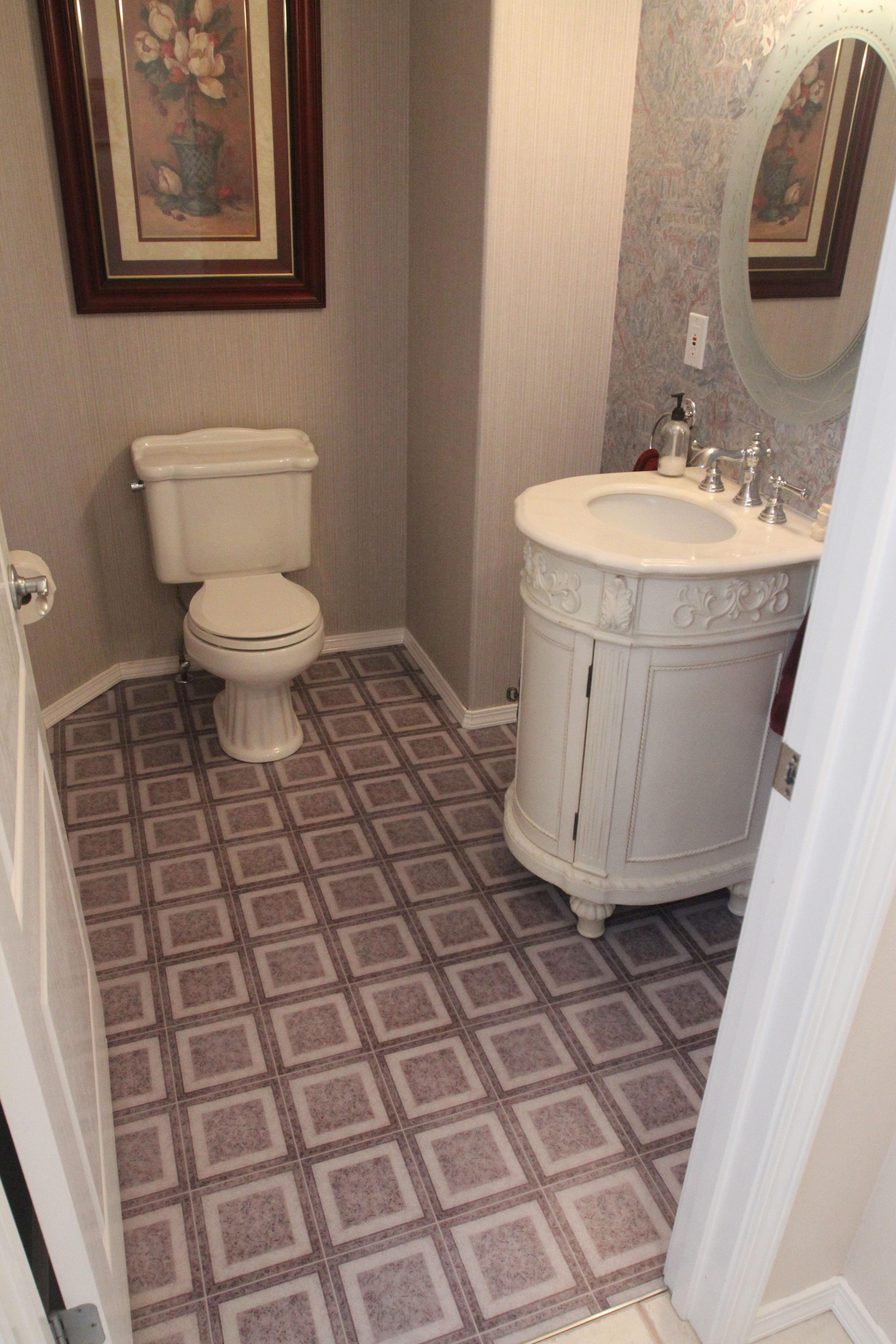 Smythe Bathroom, Graphic Image Flooring Custom Vinyl