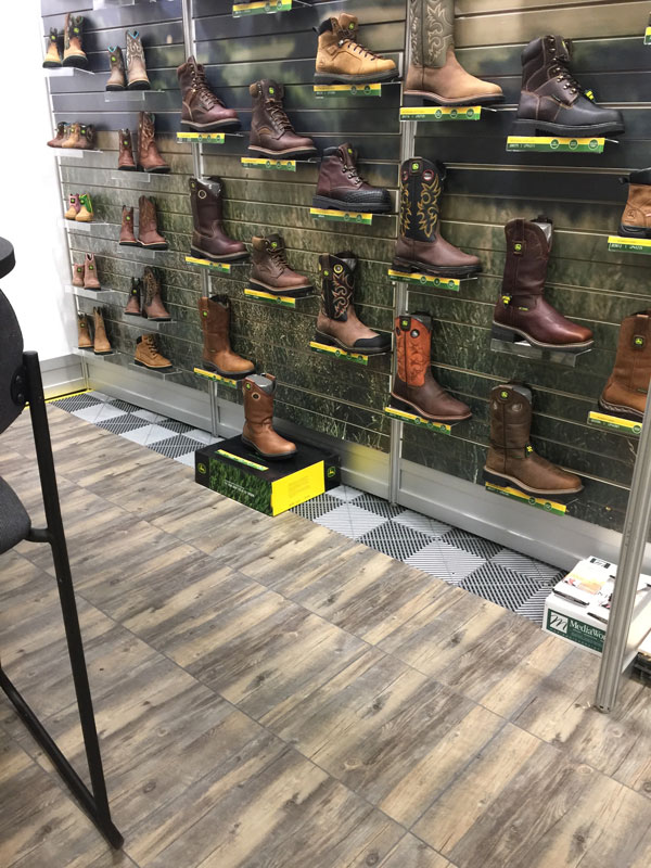 Vinyltrax Reclaimed Pine JDE Boots Retail